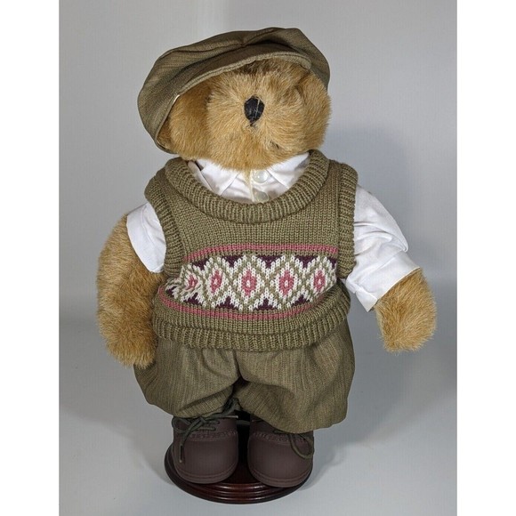 Tender Heart Treasures Other - SAND TRAP SAM 12" Golf Bear w/Outfit  Vintage Tender Heart Treasures w/stand